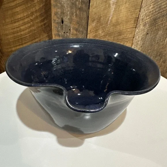 Vintage 2000 Sid Luck Pottery Blue Mixing Bowl Spout & Handle Signed Farmhouse - Picture 3 of 12